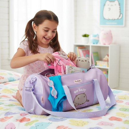 Pusheen - Sport-/Reisetasche aus der Moments Kollektion (30 x 50 cm)