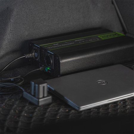 Spigen Mag Armor – Etui do iPhone 14 (Czarny)